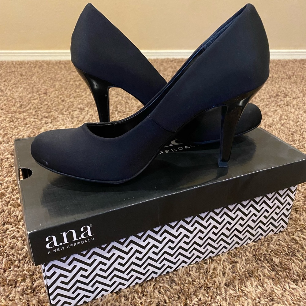 A.N.A high heals